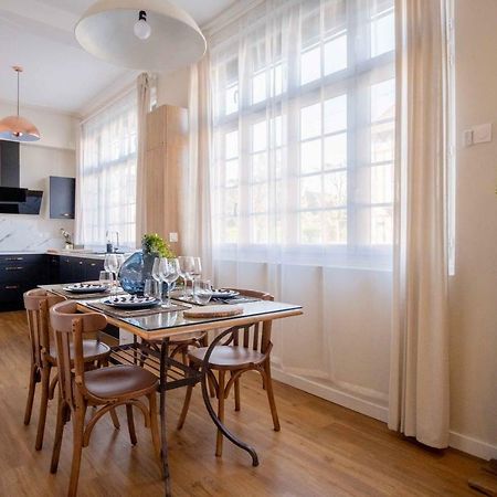 Elegant Appartement En Plein Coeur De Cabourg - Les Locations De Proust Kültér fotó