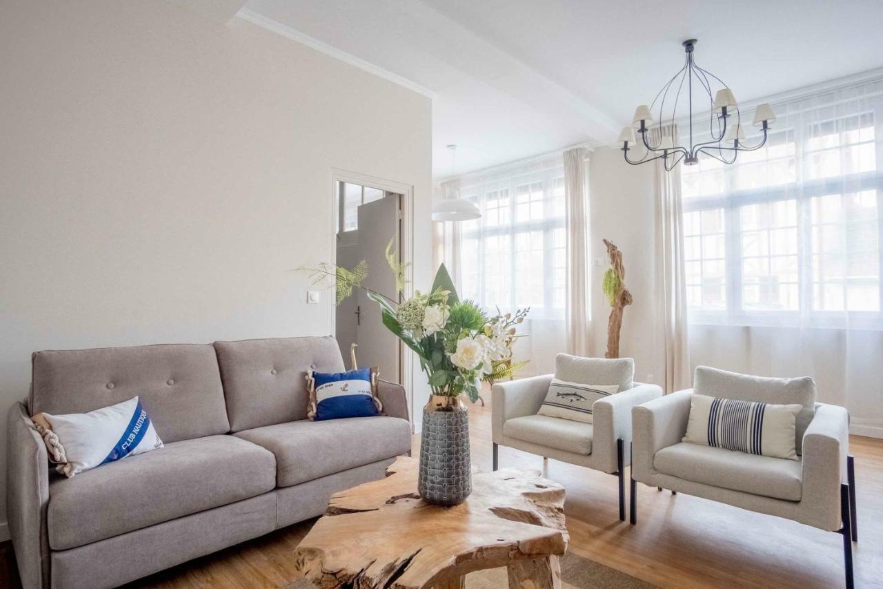 Elegant Appartement En Plein Coeur De Cabourg - Les Locations De Proust Kültér fotó